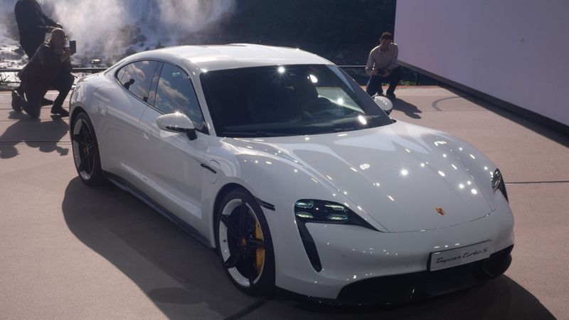 Illustration for article titled The Coolest Design Features On The 2020 Porsche Taycan Turbo S